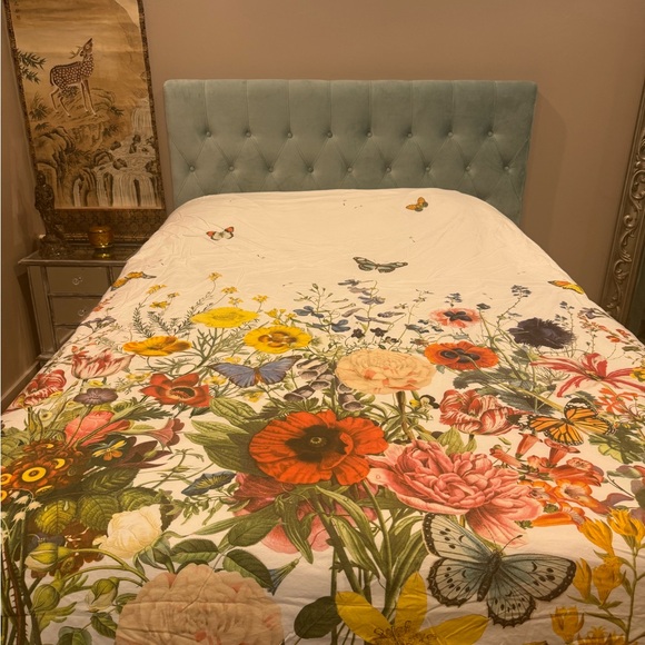 Pottery Barn French Country Queen Bedding 2 pillowcases and duvet cover Stunning - Picture 8 of 16